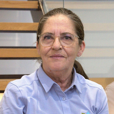 Melpomeni Rozi, serviceleder